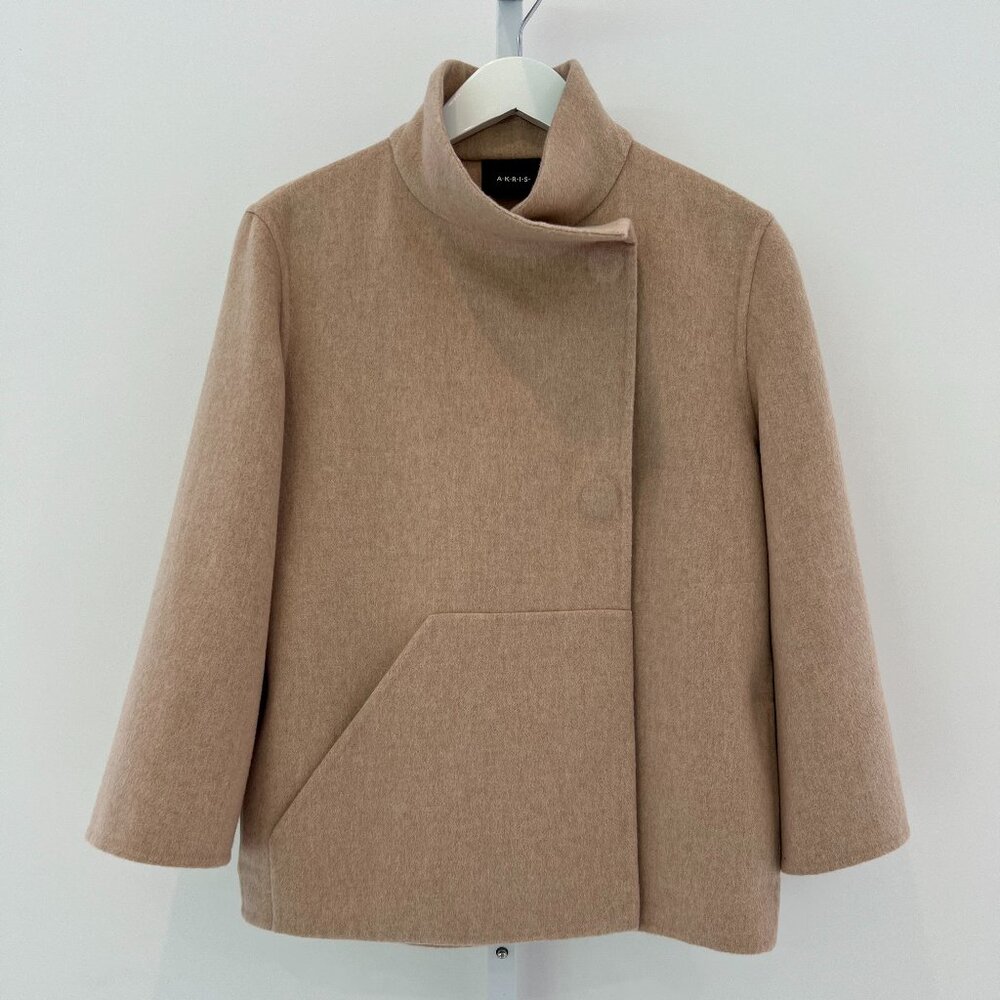 AKRIS CAMEL TAN CASHMERE JACKET SIZE  FR 36 / IT 40 / US 4 NWOTS!